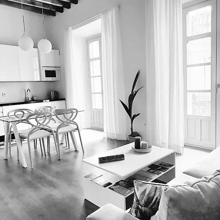 Vina P. Centro Apartment